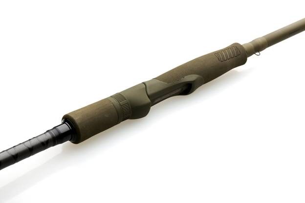 wedka-sg4-medium-game-travel-savage-gear wedka-sg4-medium-game-travel-savage-gear