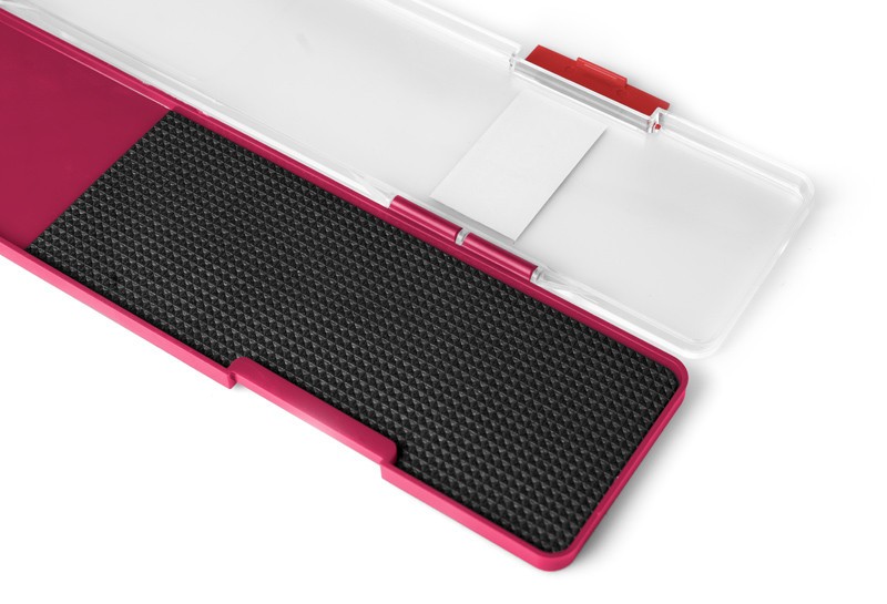 pudelko-na-przypony-atoma-delphin pudelko-na-przypony-atoma-delphin