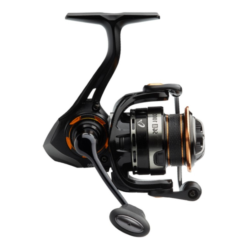 Kołowrotek Savage Gear SG8 3000 Kołowrotek Savage Gear SG8 3000