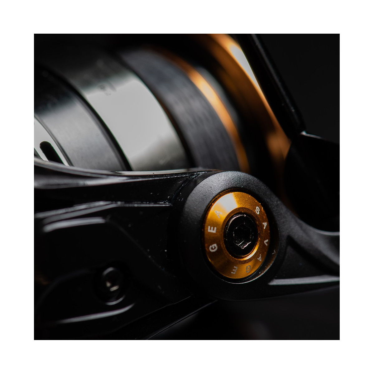 kolowrotek-sg8-savage-gear kolowrotek-sg8-savage-gear