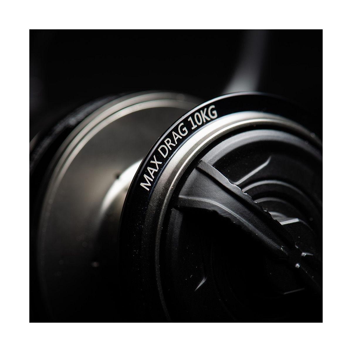 kolowrotek-sgs8-savage-gear kolowrotek-sgs8-savage-gear