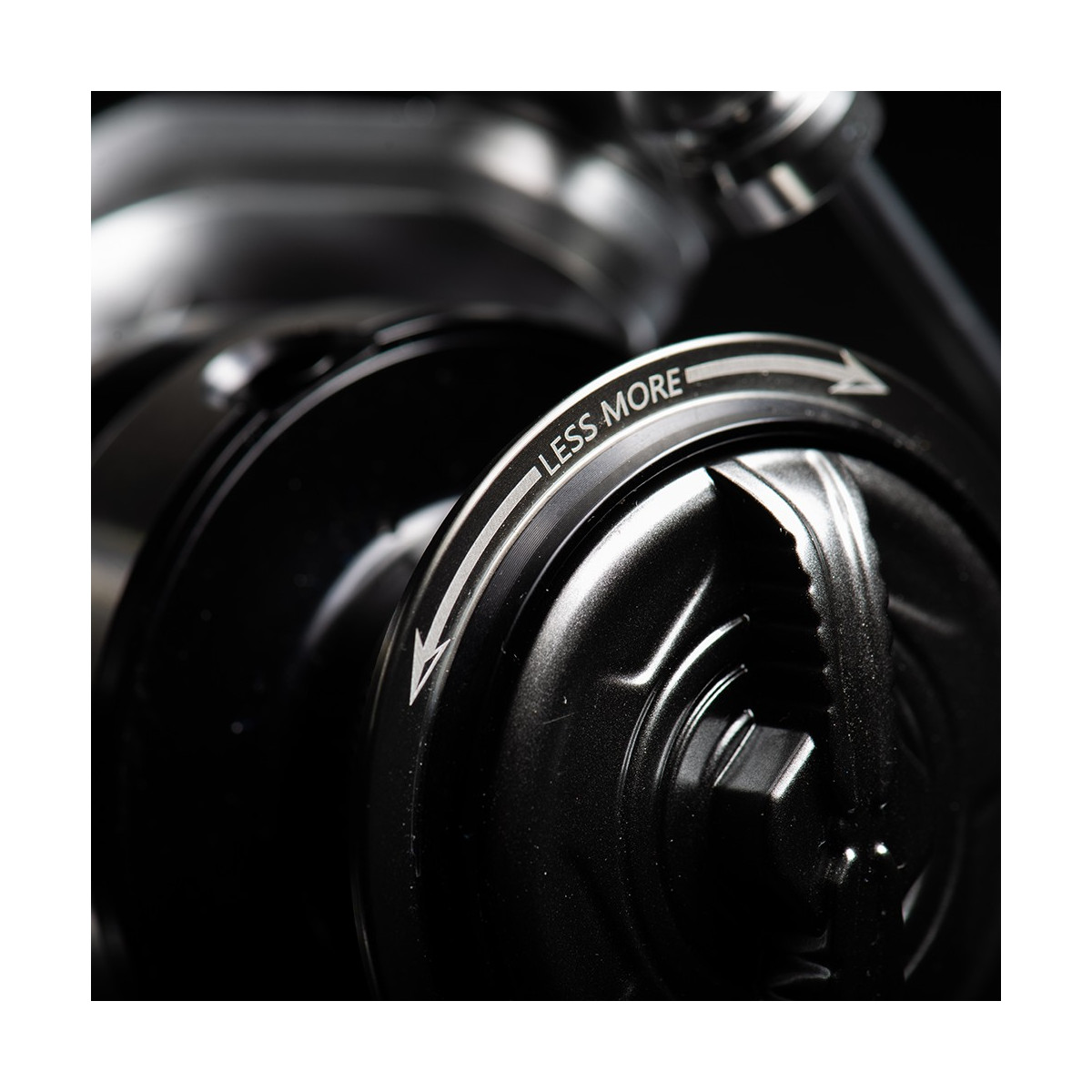 kolowrotek-sgs6-savage-gear kolowrotek-sgs6-savage-gear