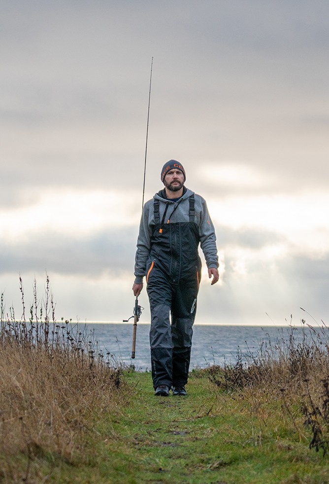 spodnie-ogrodniczki-wp-performance-savage-gear spodnie-ogrodniczki-wp-performance-savage-gear