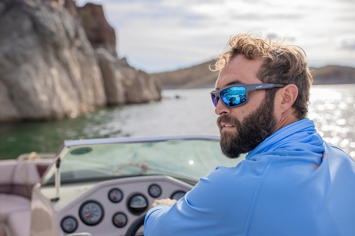 okulary-polaryzacyjne-ozone-captivate-niebieskie-lustro-matowy-szary-wiley-x okulary-polaryzacyjne-ozone-captivate-niebieskie-lustro-matowy-szary-wiley-x