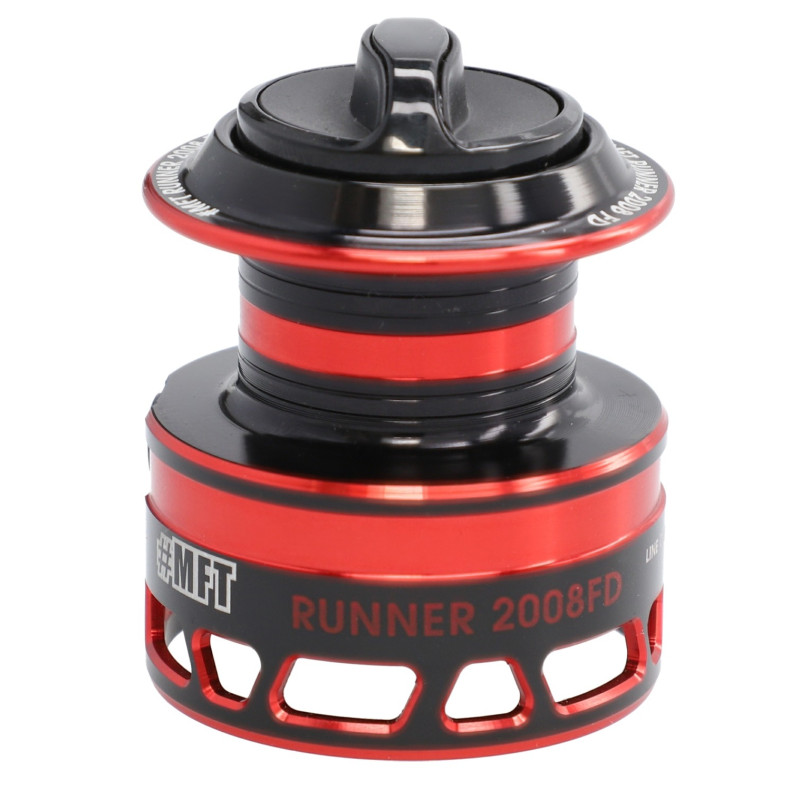 Kołowrotek Mikado MFT Runner 4000 Kołowrotek Mikado MFT Runner 4000