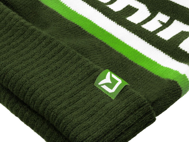 czapka-zimowa-retro-delphin czapka-zimowa-retro-delphin