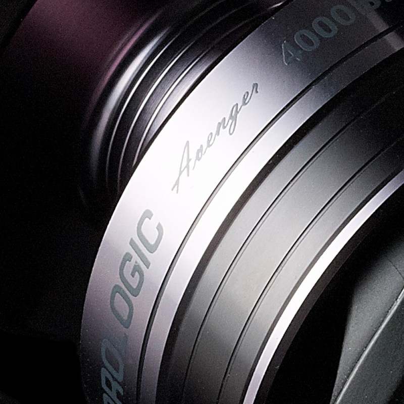 Kołowrotek Prologic AVENGER BF z korbą TF 5000 Kołowrotek Prologic AVENGER BF z korbą TF 5000