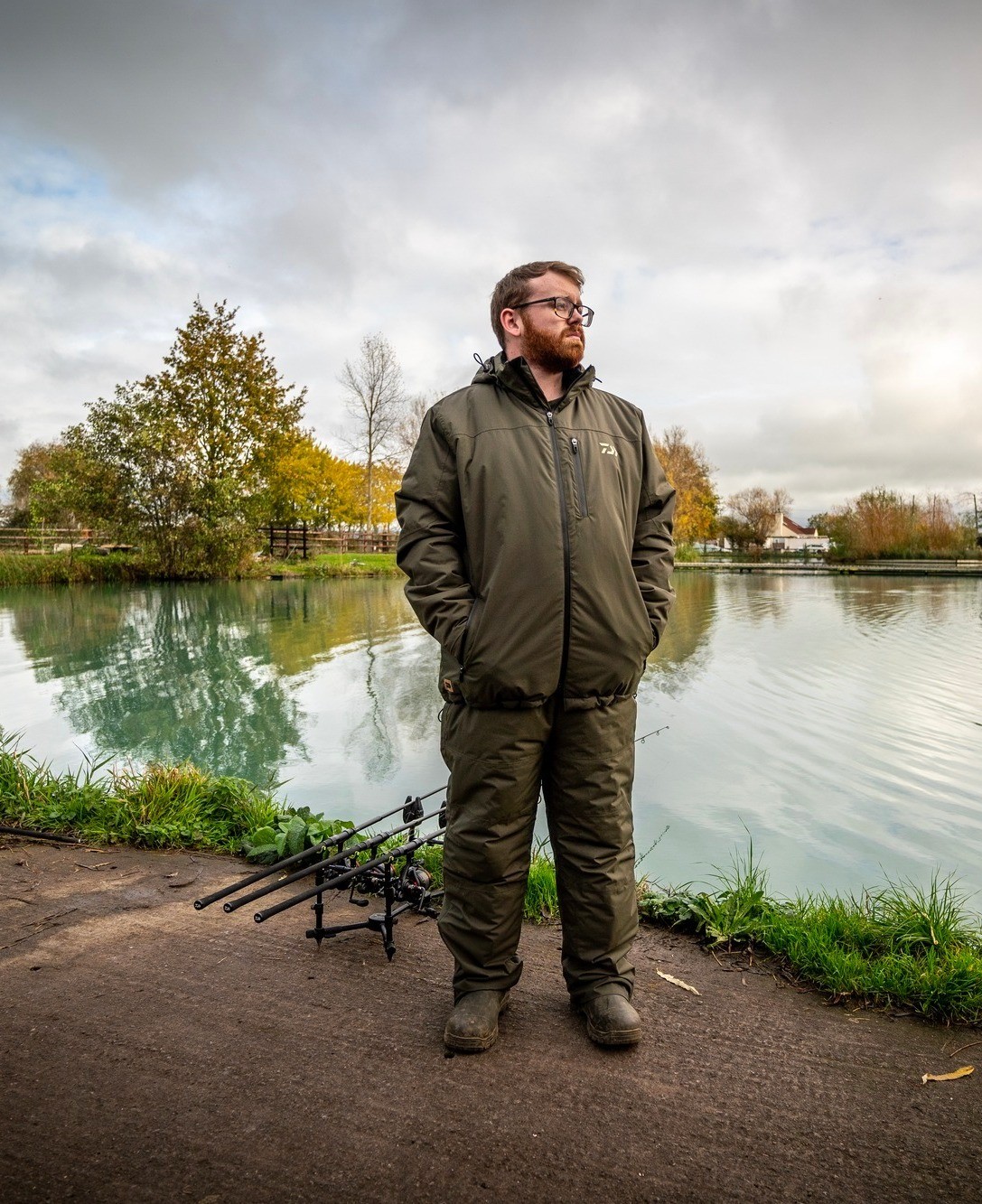 kombinezon-karpiowy-na-zime-daiwa