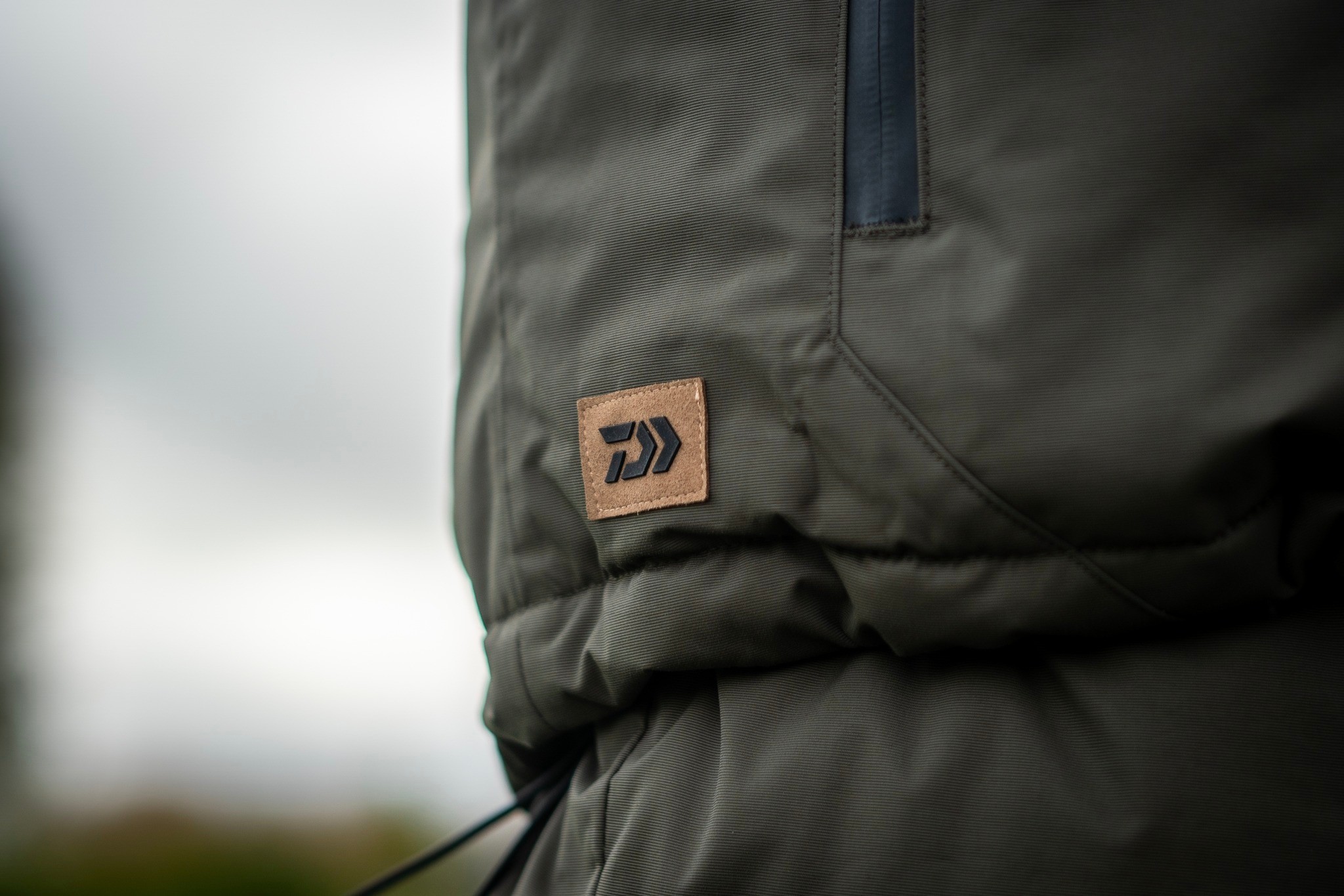 kombinezon-karpiowy-na-zime-daiwa