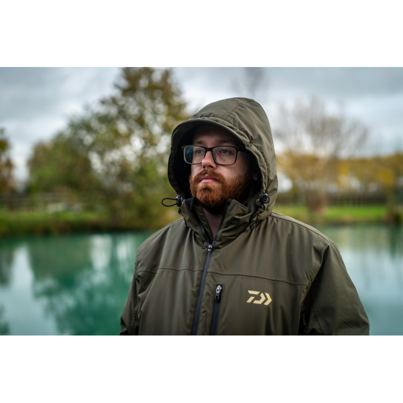 Kombinezon Daiwa karpiowy na zimę roz. 2XL Kombinezon Daiwa karpiowy na zimę roz. 2XL