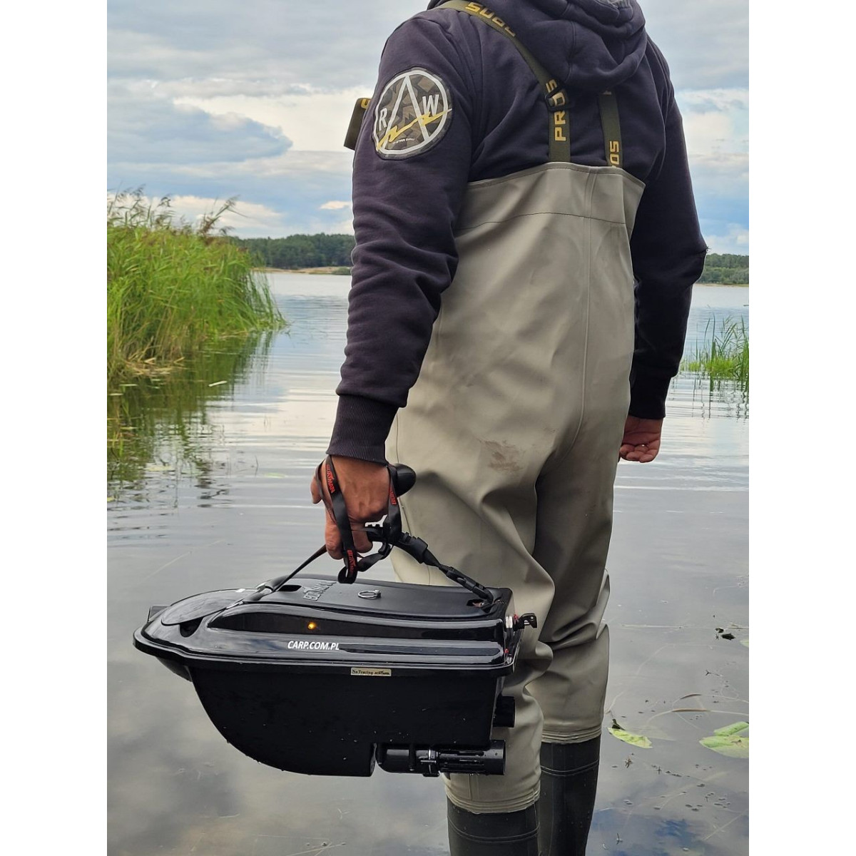 lodka-zanetowa-actor-plus-sonar-echosonda-sn-2-2-boatman