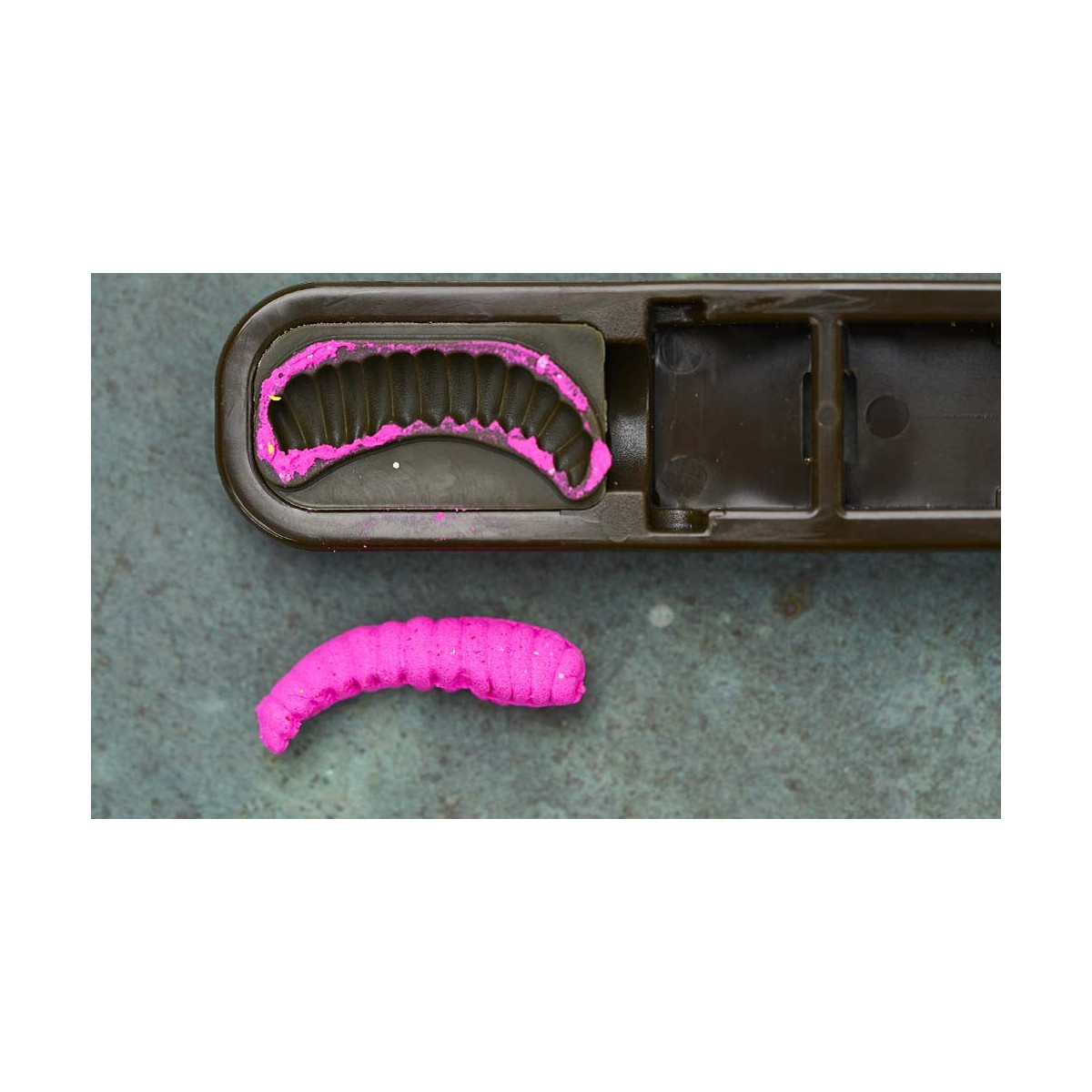 forma-do-przynet-bait-former-duo-trout-master forma-do-przynet-bait-former-duo-trout-master