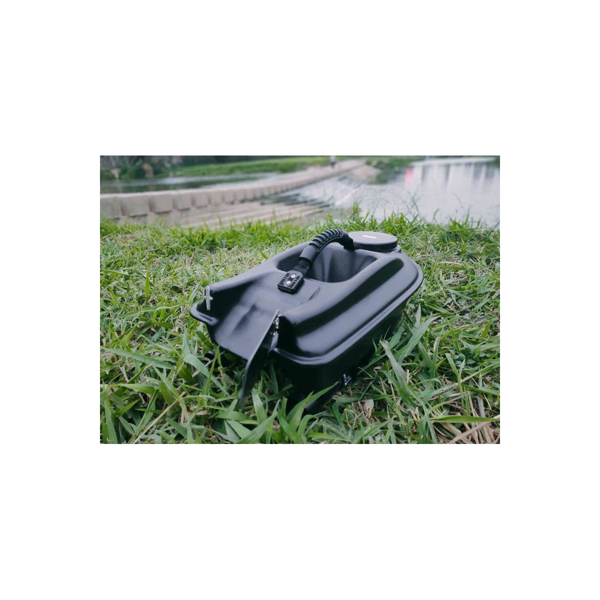 lodka-zanetowa-actor-gps-10-a-boatman