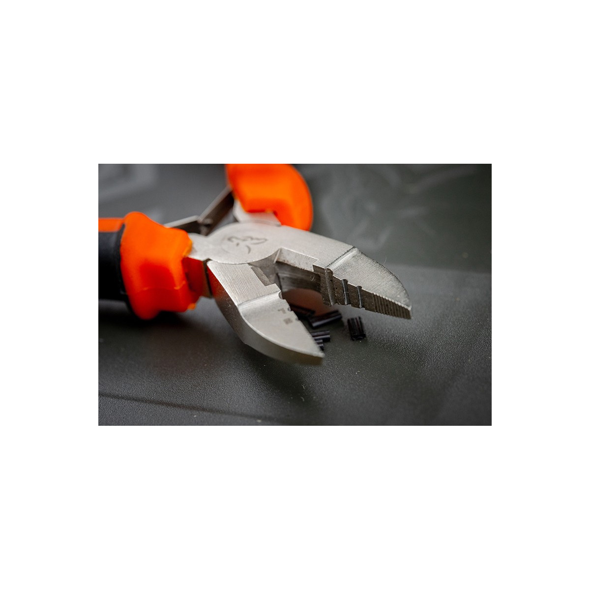 szczypce-zaciskowe-edges-fox