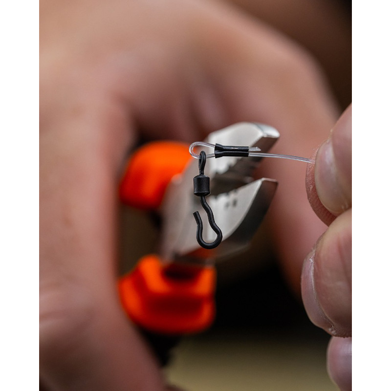 Szczypce FOX zaciskowe Edges 12cm Szczypce FOX zaciskowe Edges 12cm