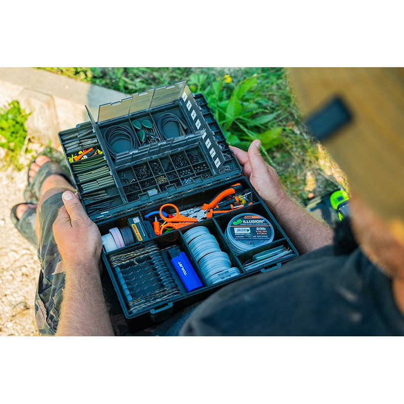 Pudełko FOX na akcesoria MEDIUM TACKLE BOX CBX086 / 27 x 19 x 7cm Pudełko FOX na akcesoria MEDIUM TACKLE BOX CBX086 / 27 x 19 x 7cm