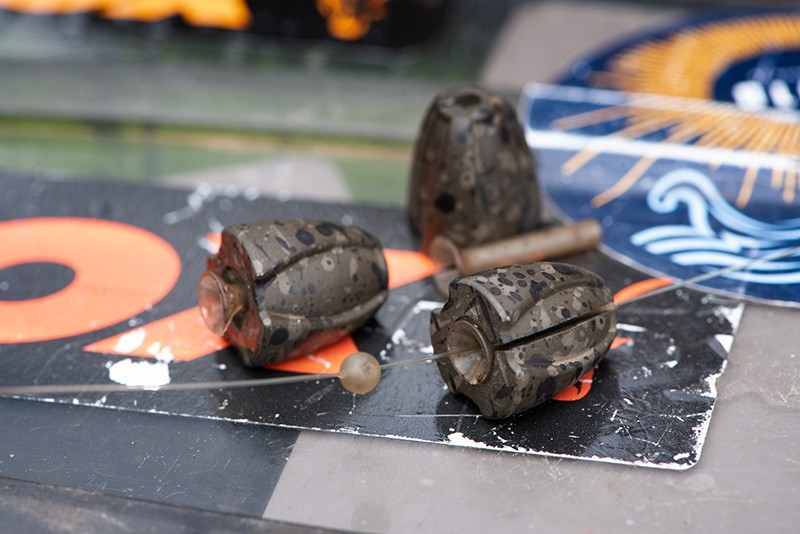 ciezarki-removable-flying-back-weights-edges-fox ciezarki-removable-flying-back-weights-edges-fox