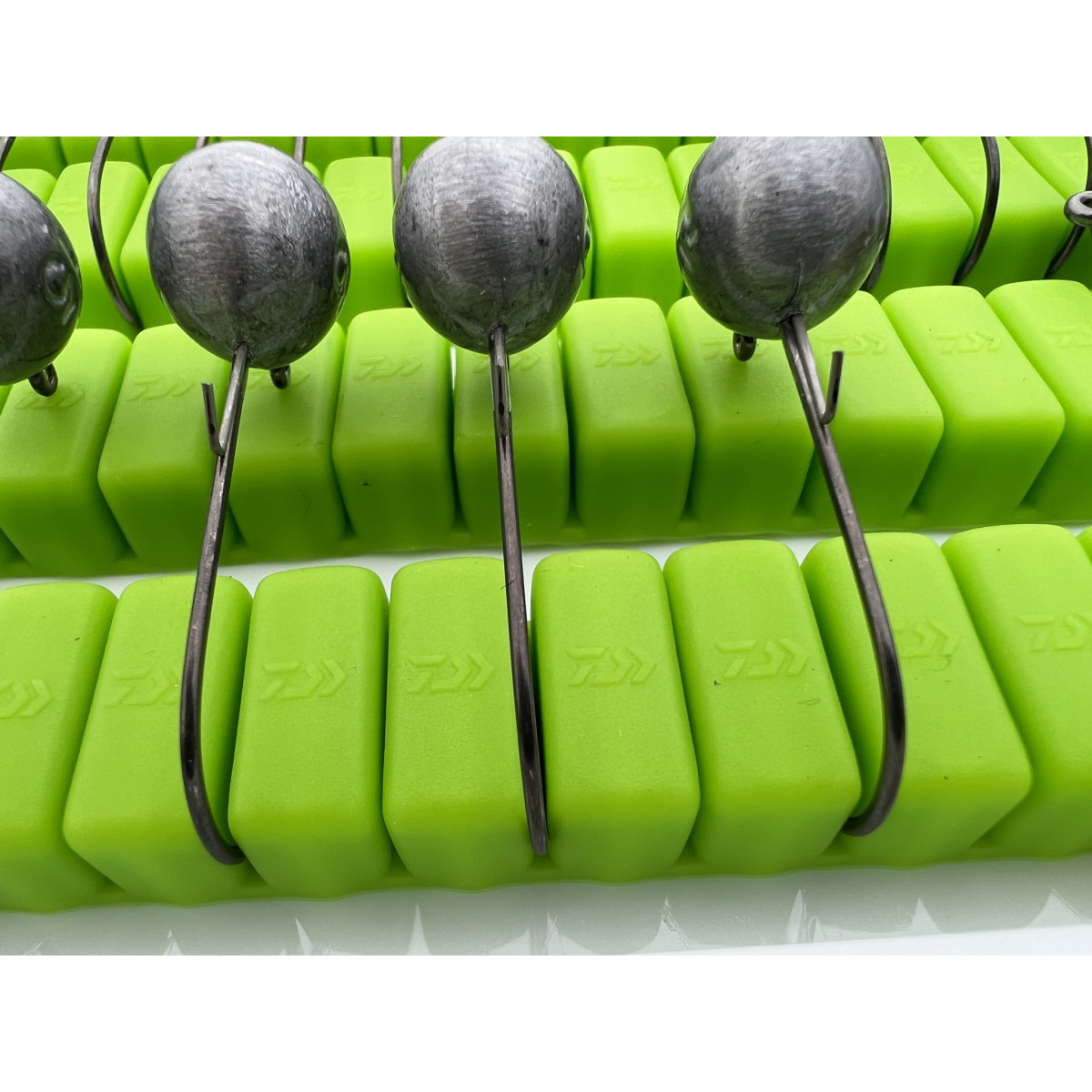 pudelko-na-przynety-d-box-shallow-universal-daiwa