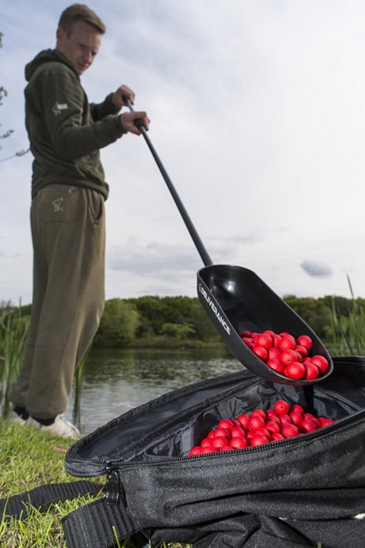 sztyca-do-lyzki-zanetowej-spot-on-long-range-baiting-pole-nash sztyca-do-lyzki-zanetowej-spot-on-long-range-baiting-pole-nash