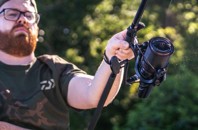 kolowrotek-22-whisker-45-scw-qd-ot-daiwa kolowrotek-22-whisker-45-scw-qd-ot-daiwa