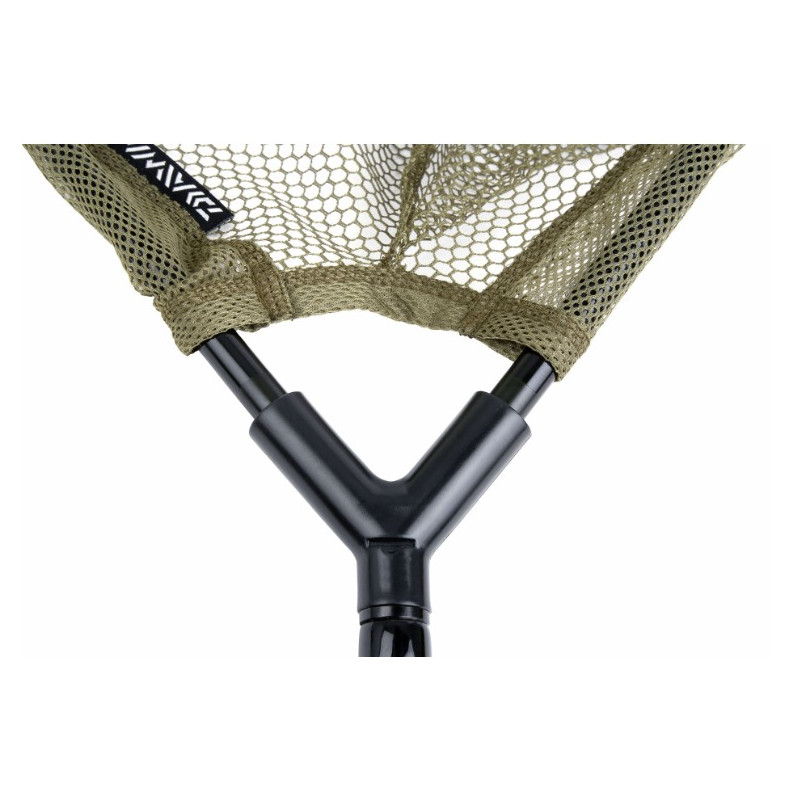 Podbierak Daiwa karpiowy Black Widow - 1 SEKCJA 182cm Podbierak Daiwa karpiowy Black Widow - 1 SEKCJA 182cm