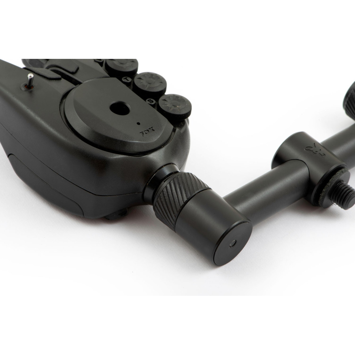 buzzbar-black-label-qr-3-rod-fox