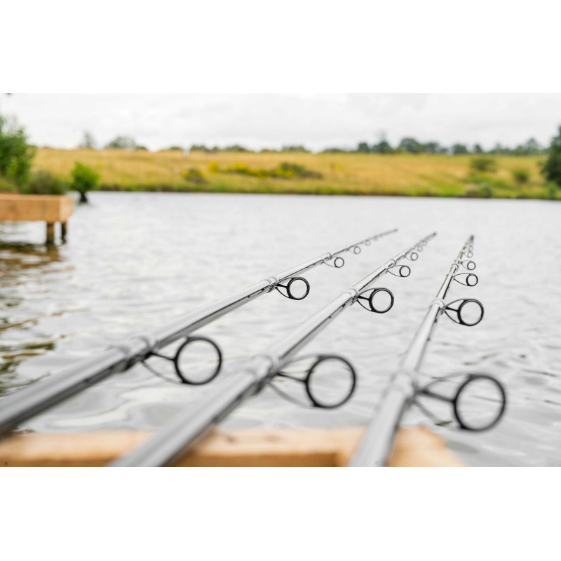 Wędka Preston Monster Xtreme Distance Feeder 400cm / 180g Wędka Preston Monster Xtreme Distance Feeder 400cm / 180g