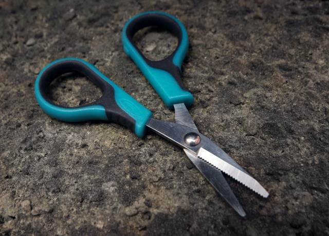 nozyczki-braid-amp-mono-scissors-aqua-drennan nozyczki-braid-amp-mono-scissors-aqua-drennan