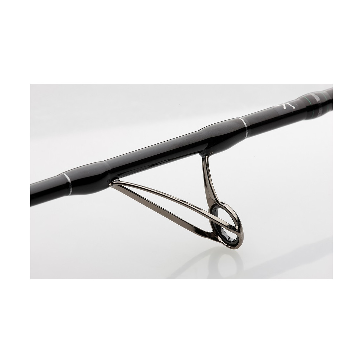 wedka-black-vertical-madcat wedka-black-vertical-madcat