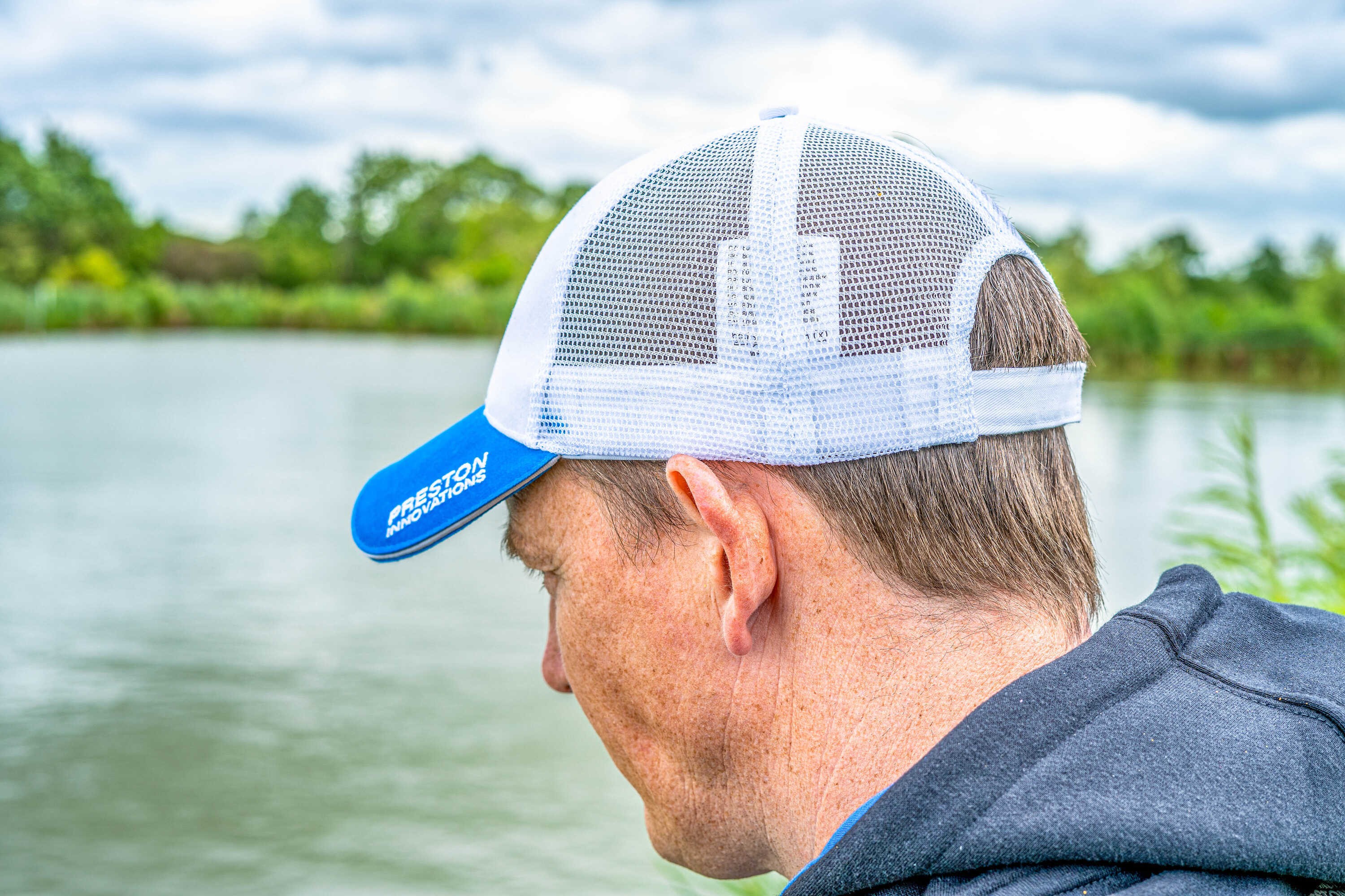 czapka-z-daszkiem-white-mesh-cap-preston czapka-z-daszkiem-white-mesh-cap-preston