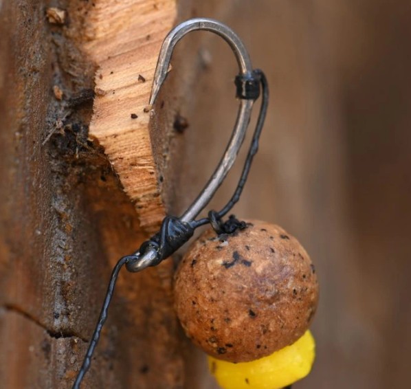 haczyki-karpiowe-curved-shank-bkk