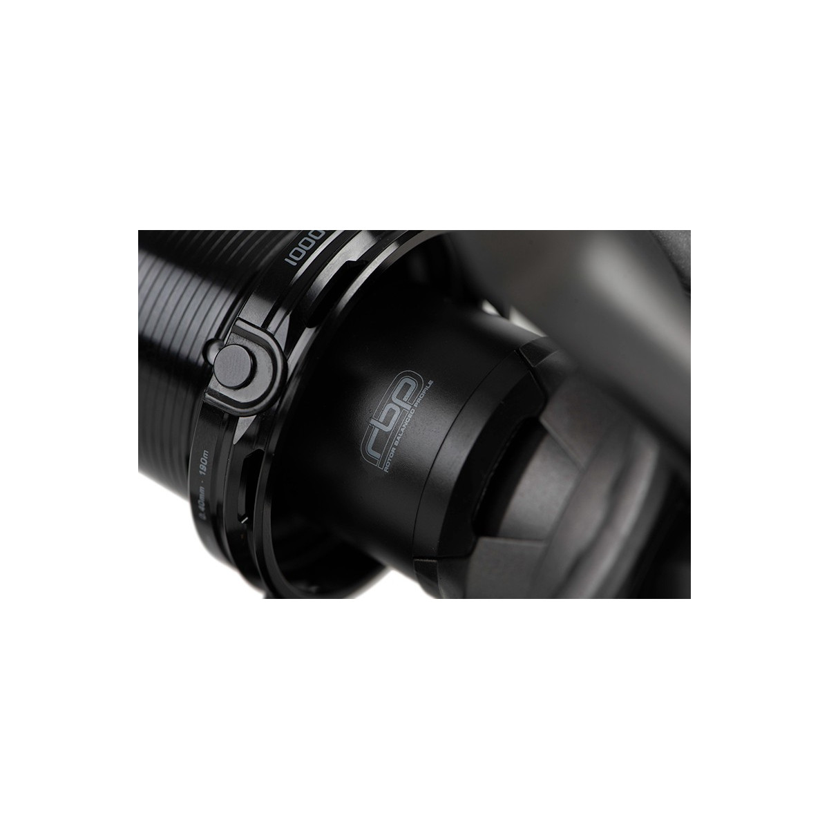 kolowrotek-karpiowy-xc-fox kolowrotek-karpiowy-xc-fox