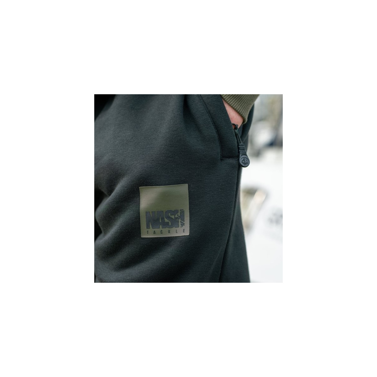 spodnie-make-it-happen-joggers-box-logo-black-nash spodnie-make-it-happen-joggers-box-logo-black-nash