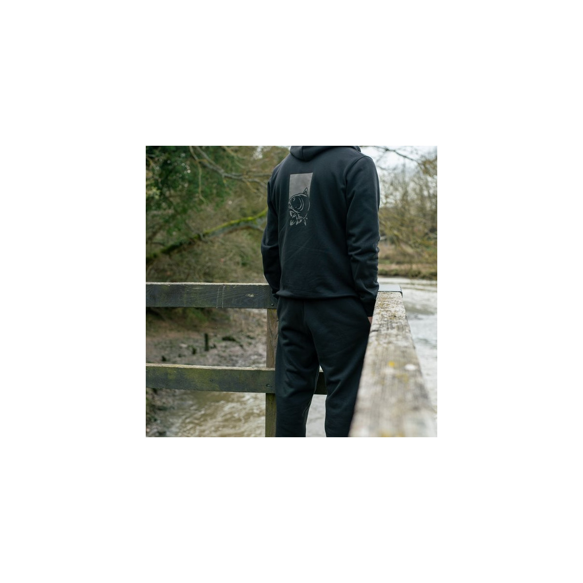 bluza-z-kapturem-make-it-happen-hoody-fish-logo-black-nash bluza-z-kapturem-make-it-happen-hoody-fish-logo-black-nash