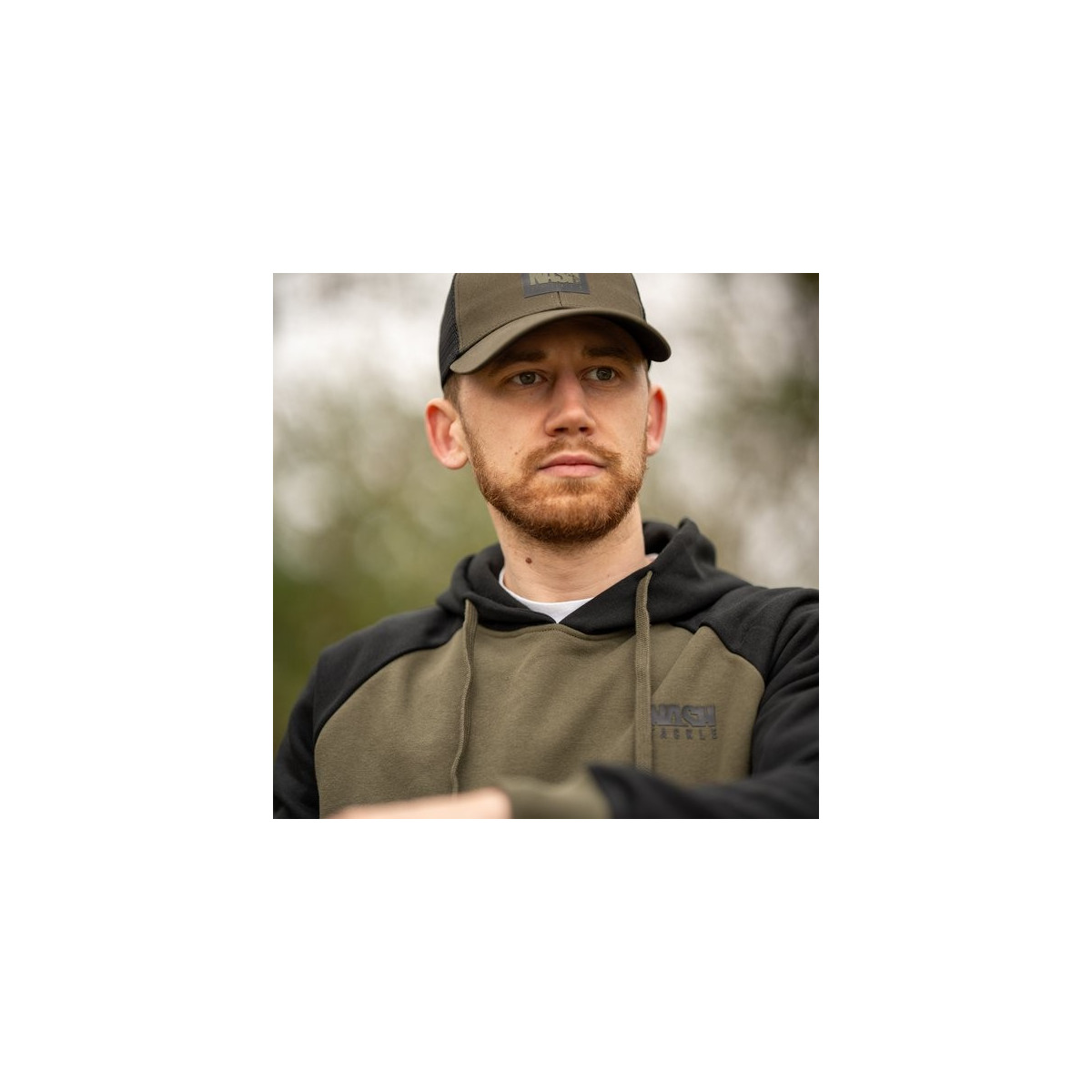 czapka-z-daszkiem-make-it-happen-trucker-cap-box-logo-nash