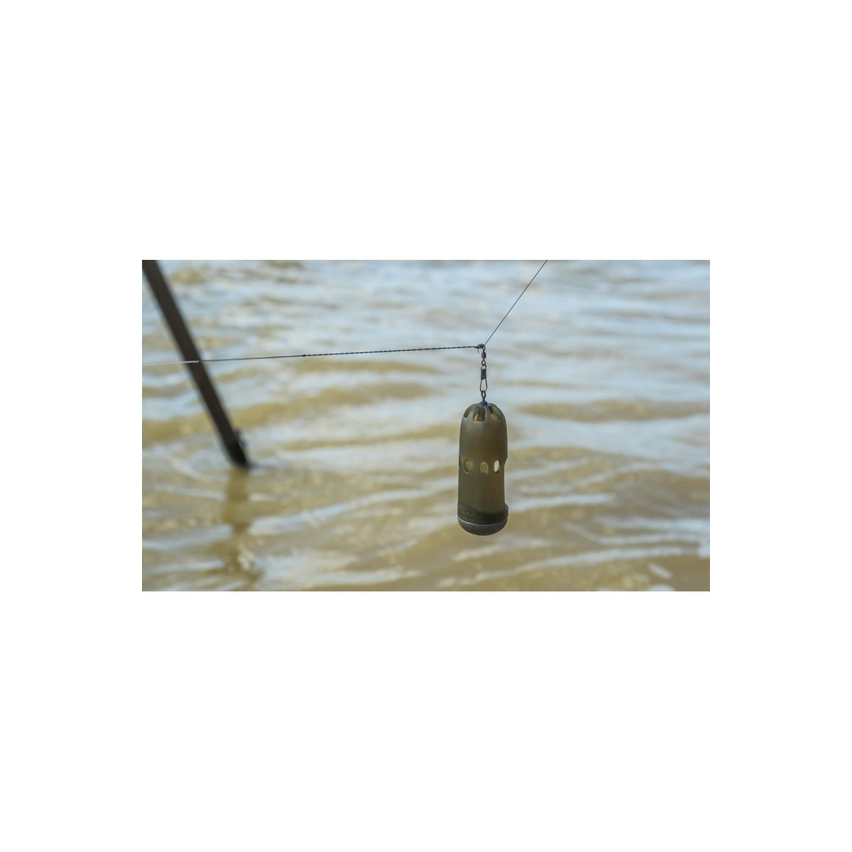 koszyk-zanetowy-absolute-window-feeder-solid-preston