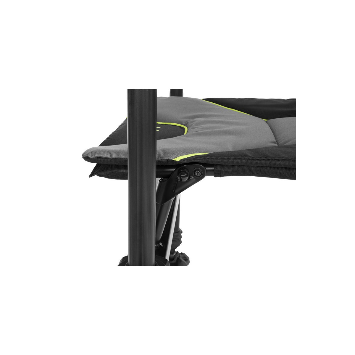 krzeselko-feederowe-reaxe-delphin krzeselko-feederowe-reaxe-delphin