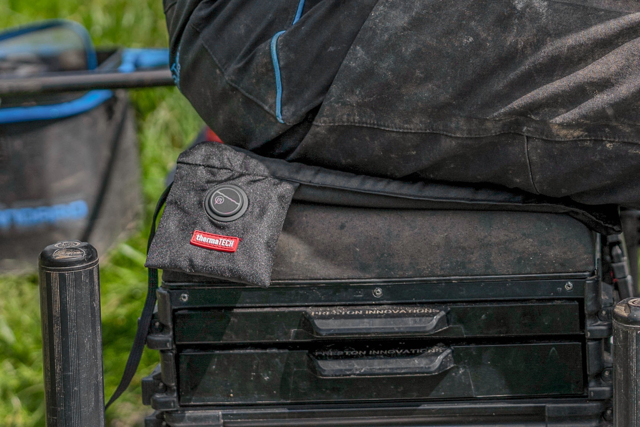 podgrzewana-poduszka-na-siedzisko-thermatech-heated-seat-cushion-preston