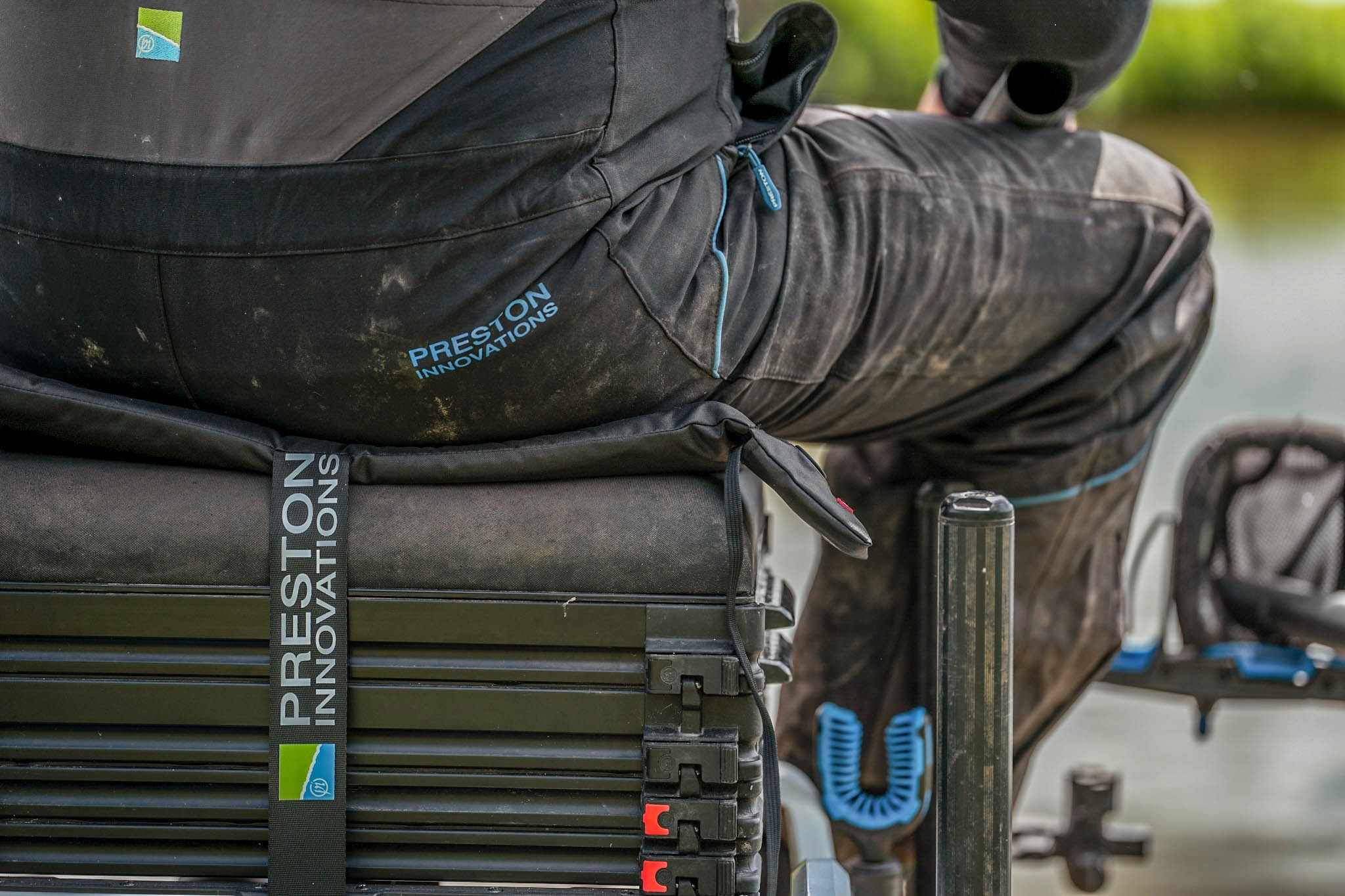 podgrzewana-poduszka-na-siedzisko-thermatech-heated-seat-cushion-preston