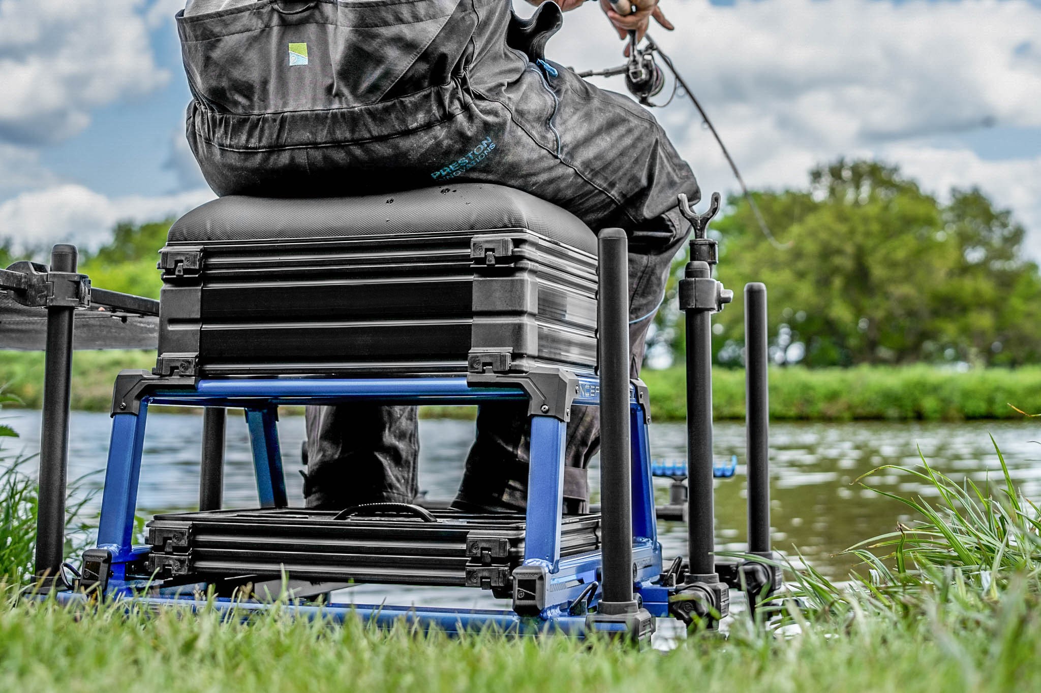 siedzisko-inception-station-blue-edition-preston