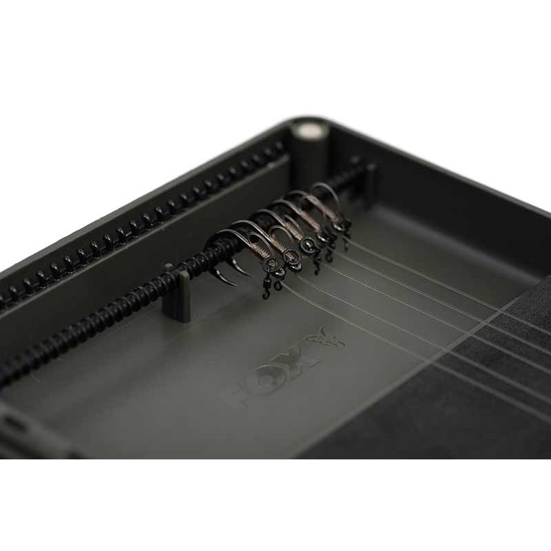 Pudełko na przypony FOX EDGES™ Large Rig Box CBX098 / 35,5 x 13 x 3,5 cm Pudełko na przypony FOX EDGES™ Large Rig Box CBX098 / 35,5 x 13 x 3,5 cm