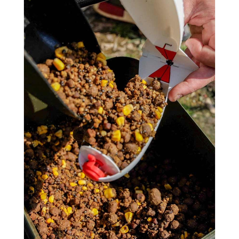 Rakieta zanętowa FOX Large X Spomb™ roz. L / czarny Rakieta zanętowa FOX Large X Spomb™ roz. L / czarny