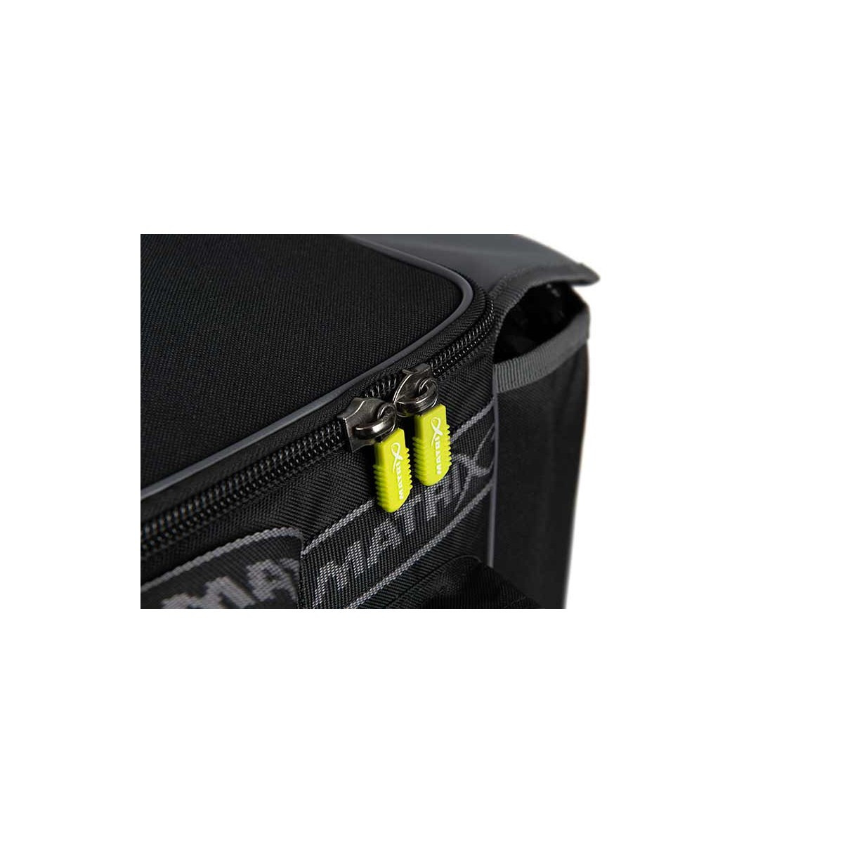 torba-aquos-ultra-carryall-matrix