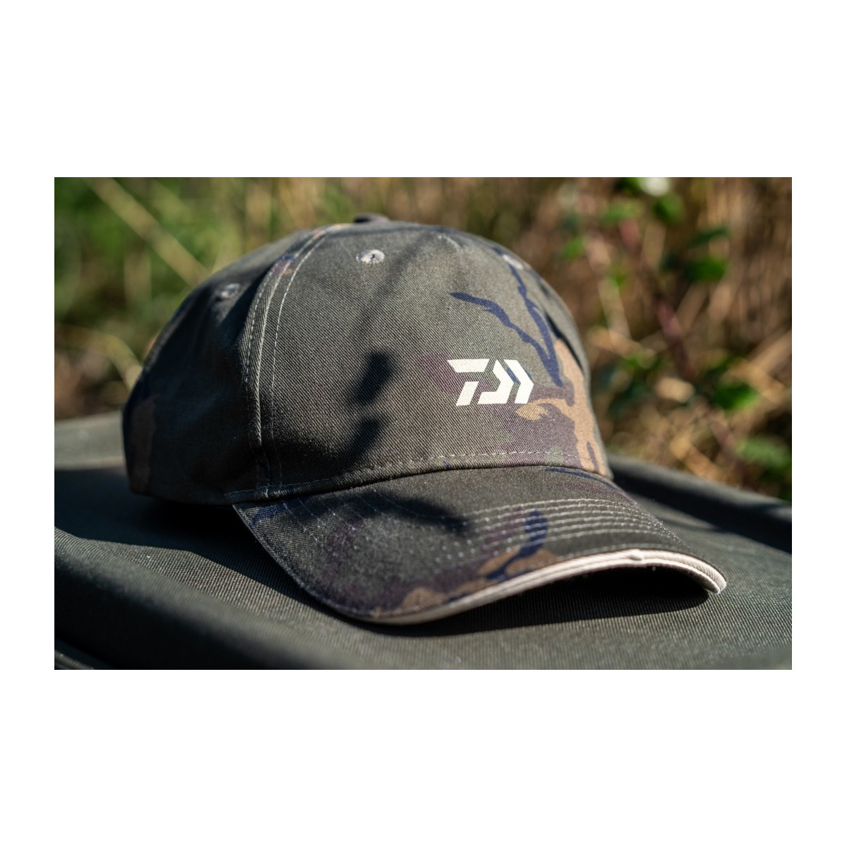 czapka-d-vec-carp-camo-cap-daiwa