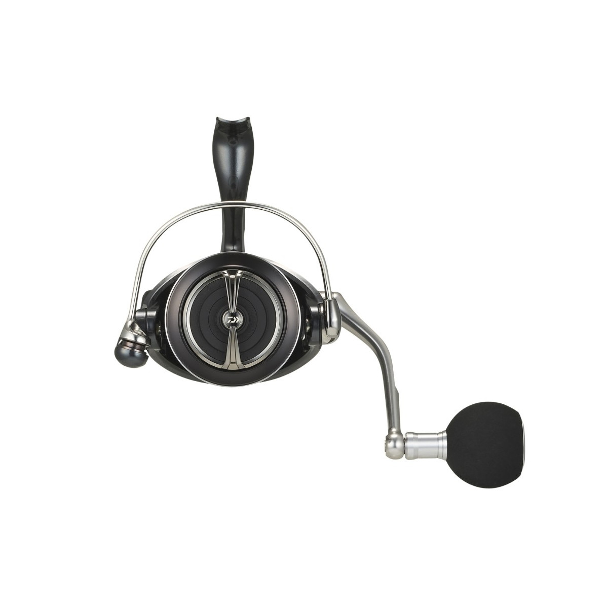 kolowrotek-24-certate-sw-daiwa