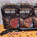 Kulki zanętowe Meus Focus 1kg / 18mm / miód&malina