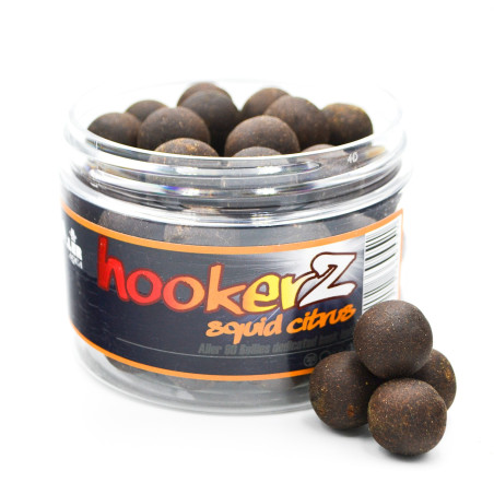 Przynęta Massive Baits hakowa HookerZ Aller 90 300ml - 18mm Squid Citrus