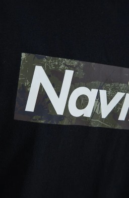 t-shirt-identity-box-navitas t-shirt-identity-box-navitas