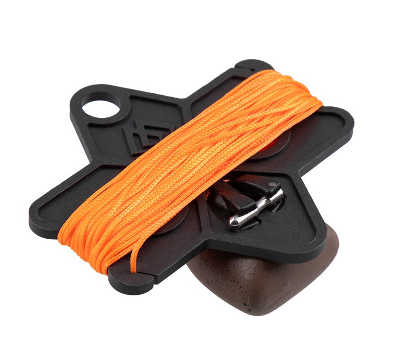 ciezarek-captive-back-lead-mikado ciezarek-captive-back-lead-mikado