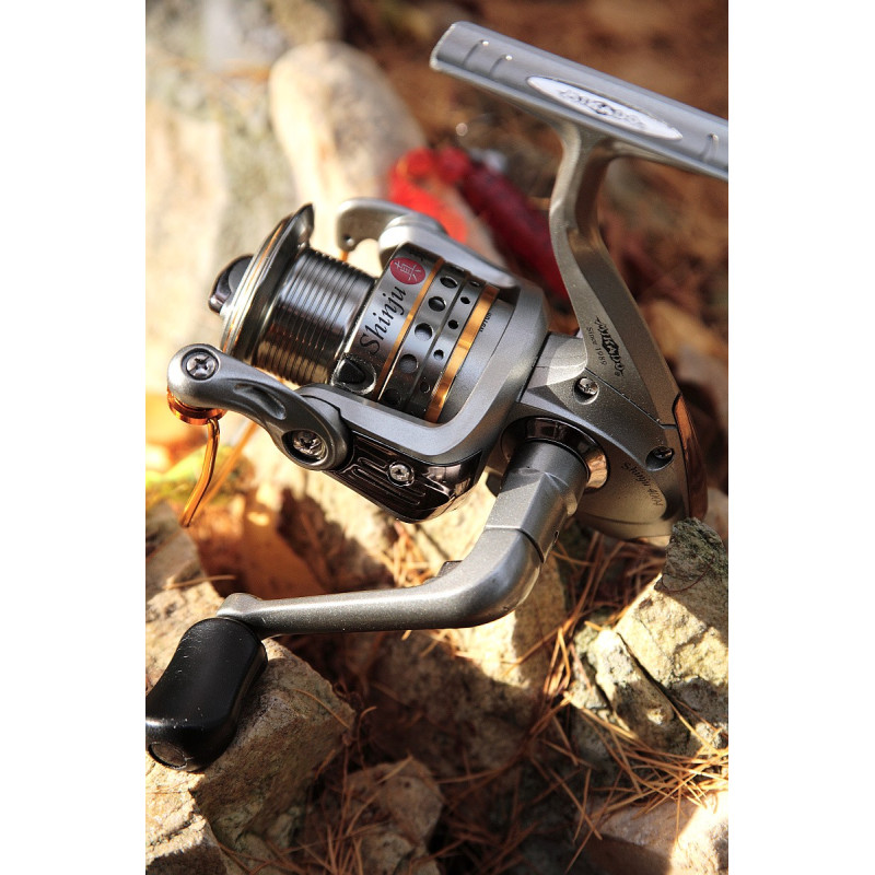 Kołowrotek Mikado Shinju 2000 Kołowrotek Mikado Shinju 2000